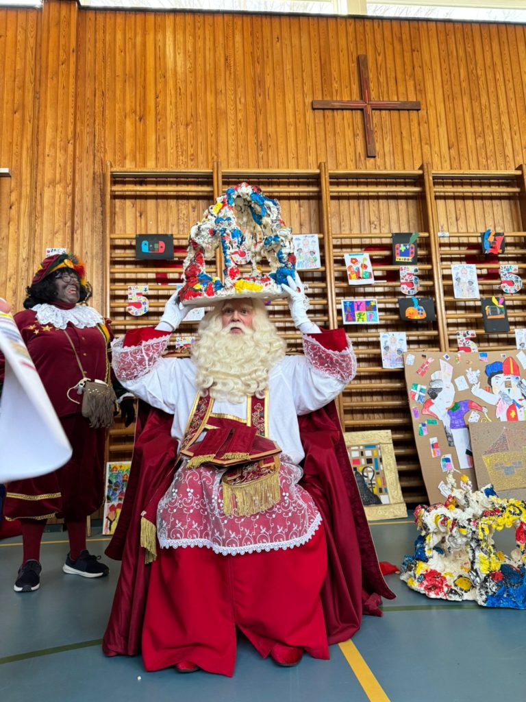 Hij komt , hij komt…